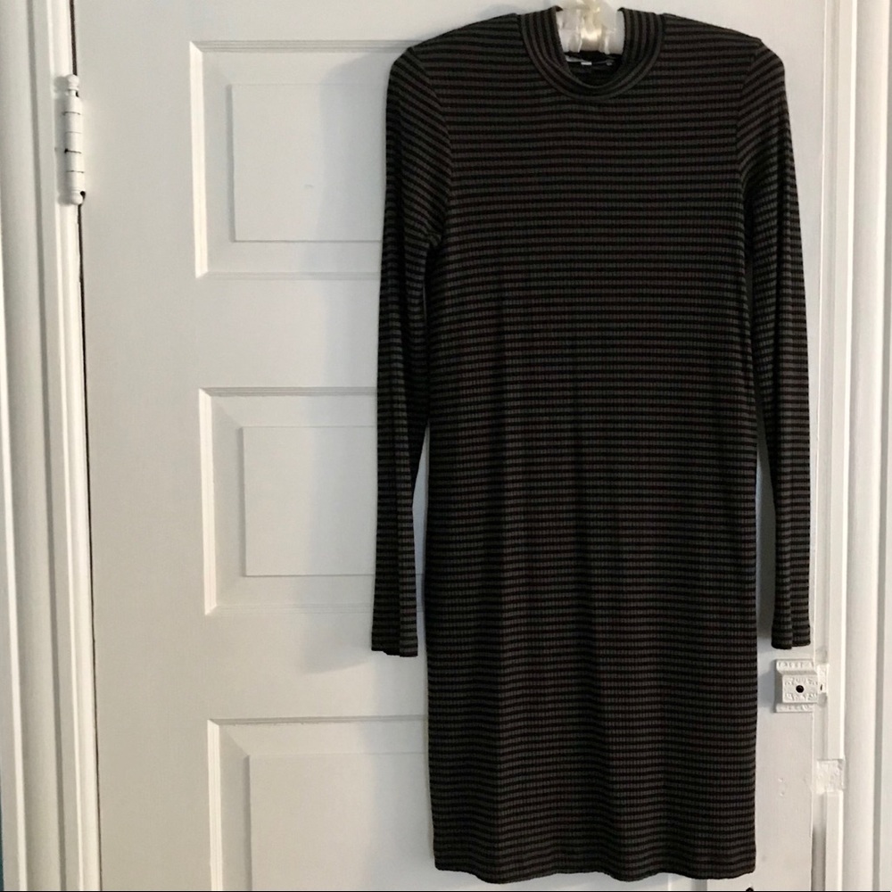 Revolve || Ribbed Mini Dress - Picture 4 of 5